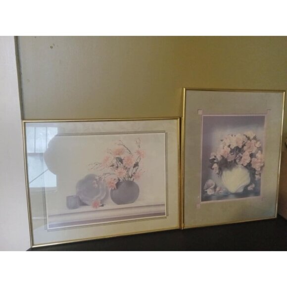 Set of 2 Vintage Floral Pastel Prints – Framed Botanical Wall Art Wall Decor Art - Picture 2 of 4